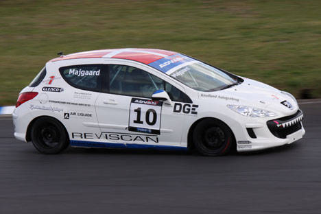 Anders Majgaard i sin nye Peugeot 308
(Foto: Motorsporten.dk)